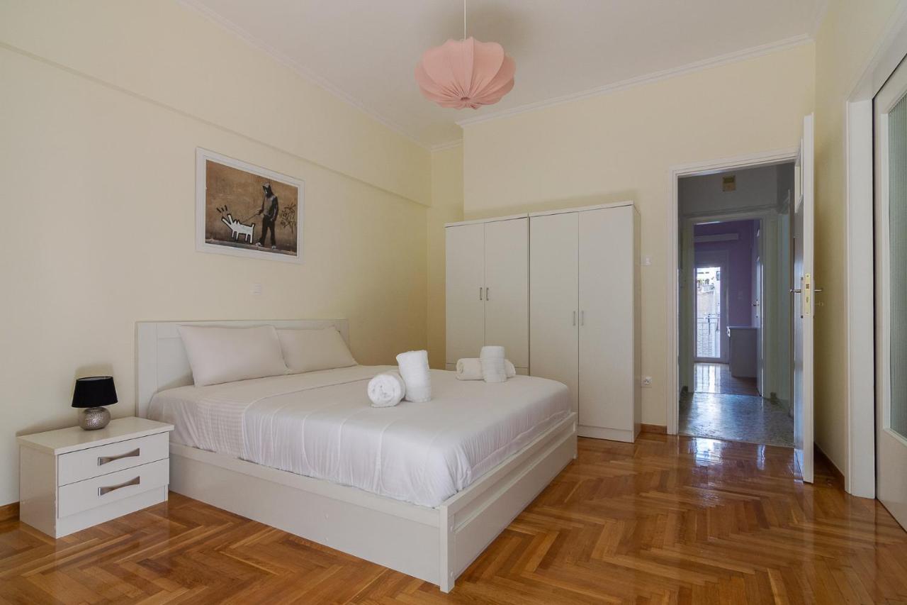 Bright And Spacious 2-bedrooms In Atina