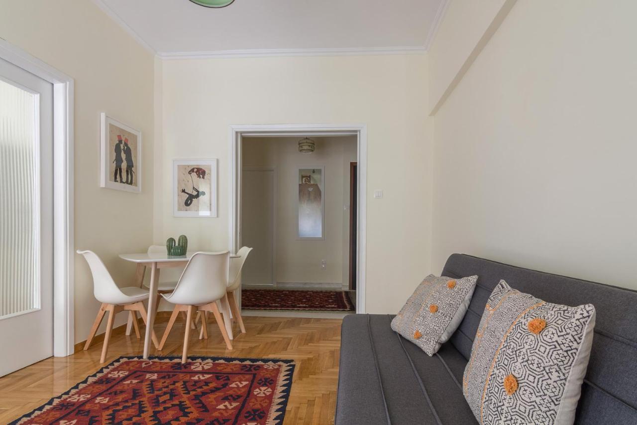 Bright And Spacious 2-bedrooms In Atina